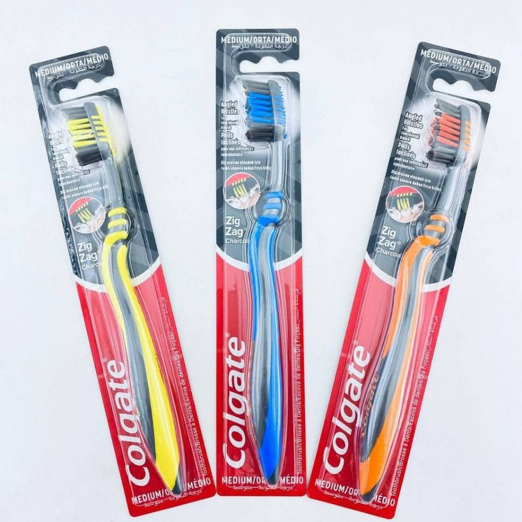 مسواک مدیوم ذغالی کلگیت زیگزاگ Colgate Zig Zag Charcoal