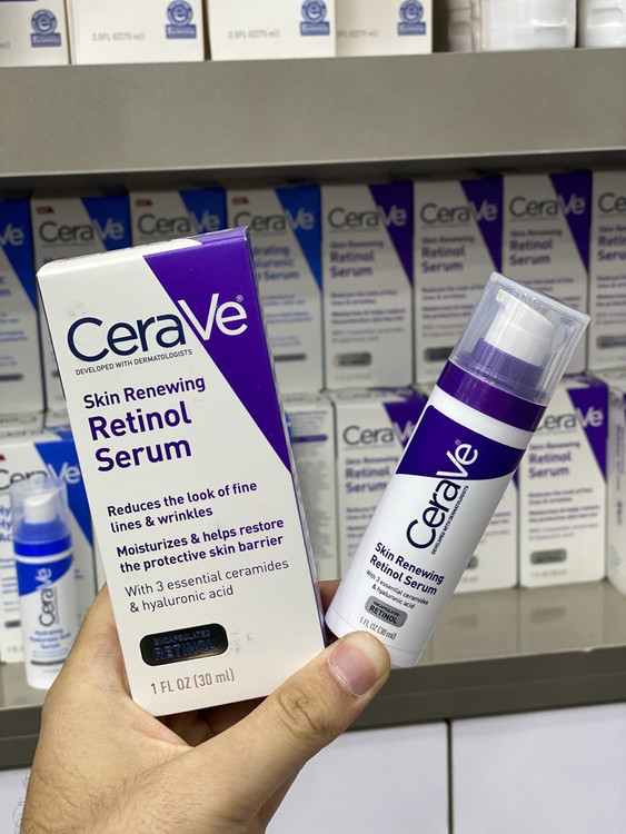 سرم رتینول ضد چروک سراوی CeraVe حجم 30 میل | بازسازی کننده پوست، حاوی هیالورونیک اسید