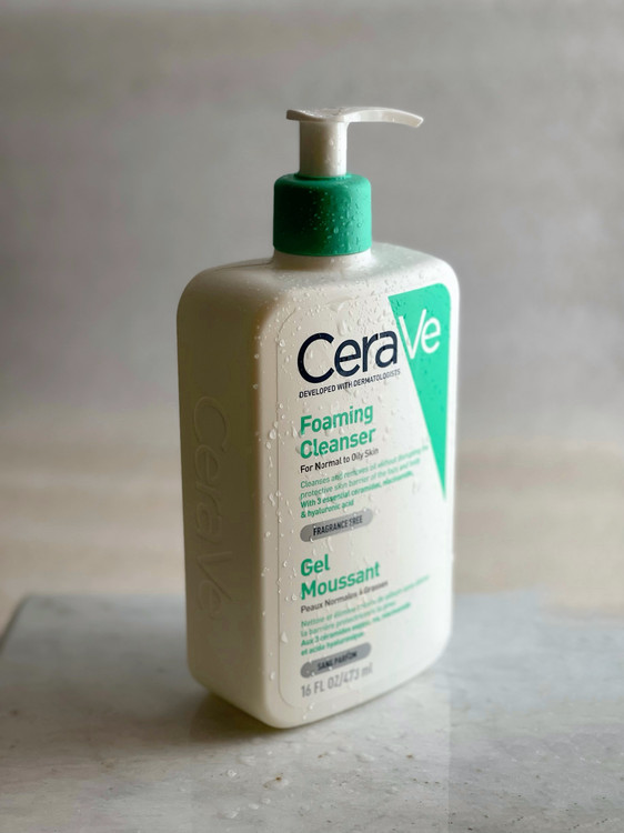 فوم شوینده سراوی پوست نرمال تا چرب اصل