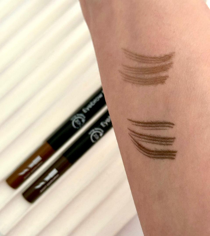 هاشور ابرو ریوال Rival