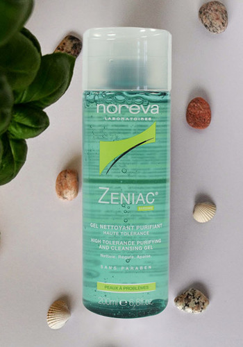 ژل شستشوی زنیاک نوروا برای پوست چرب و جوش دار