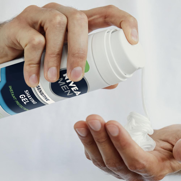 خرید ژل اصلاح مردانه نیوآ مدل سنسیتیو Sensitive اورجینال